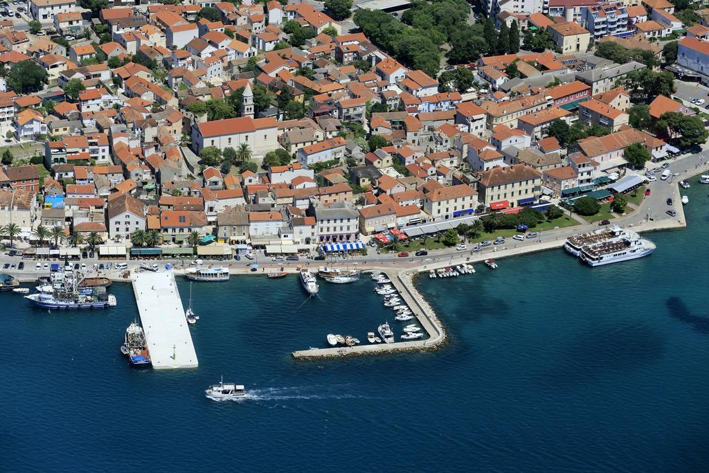 Apartments Kata Biograd Na Moru Exterior photo