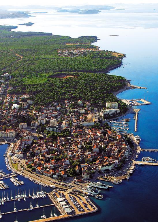 Apartments Kata Biograd Na Moru Exterior photo