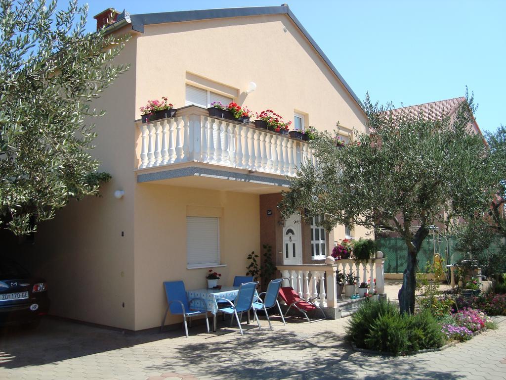 Apartments Kata Biograd Na Moru Exterior photo